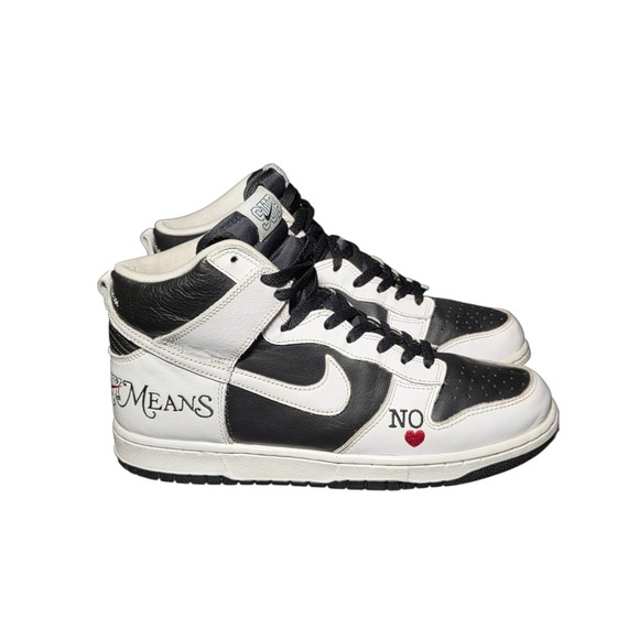 Size 9.5‎ - Supreme x Nike Dunk SB High By Any Means Stormtrooper main image 9